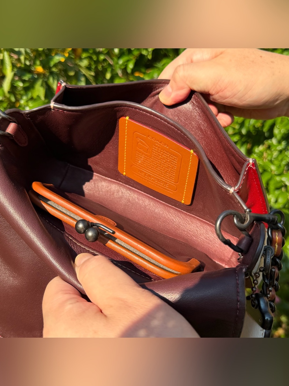 Coach Dinky In Colorblock 56263 - Picture 10 of 11
